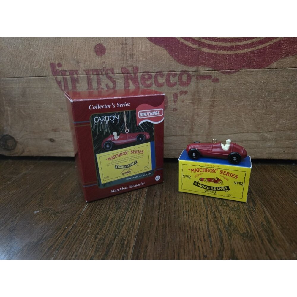 1998 Carlton MATCHBOX MEMORIES Car Ornament & Box